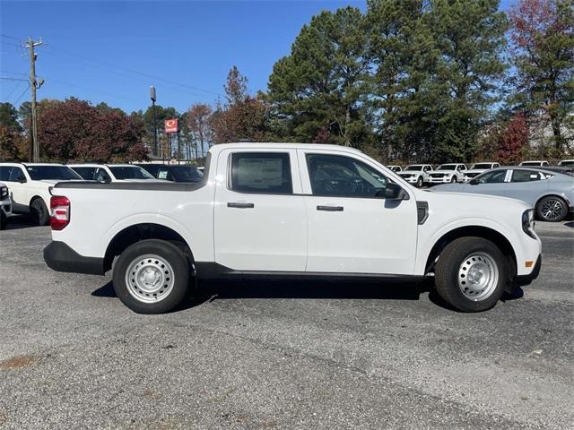 new 2025 Ford Maverick car, priced at $27,336