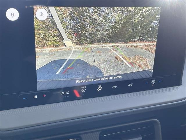 new 2025 Ford Maverick car, priced at $25,423