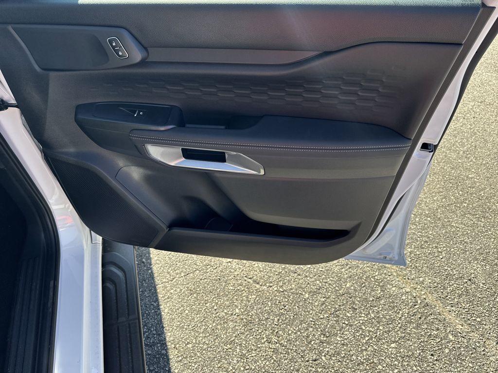 new 2025 Ford Ranger car, priced at $39,995