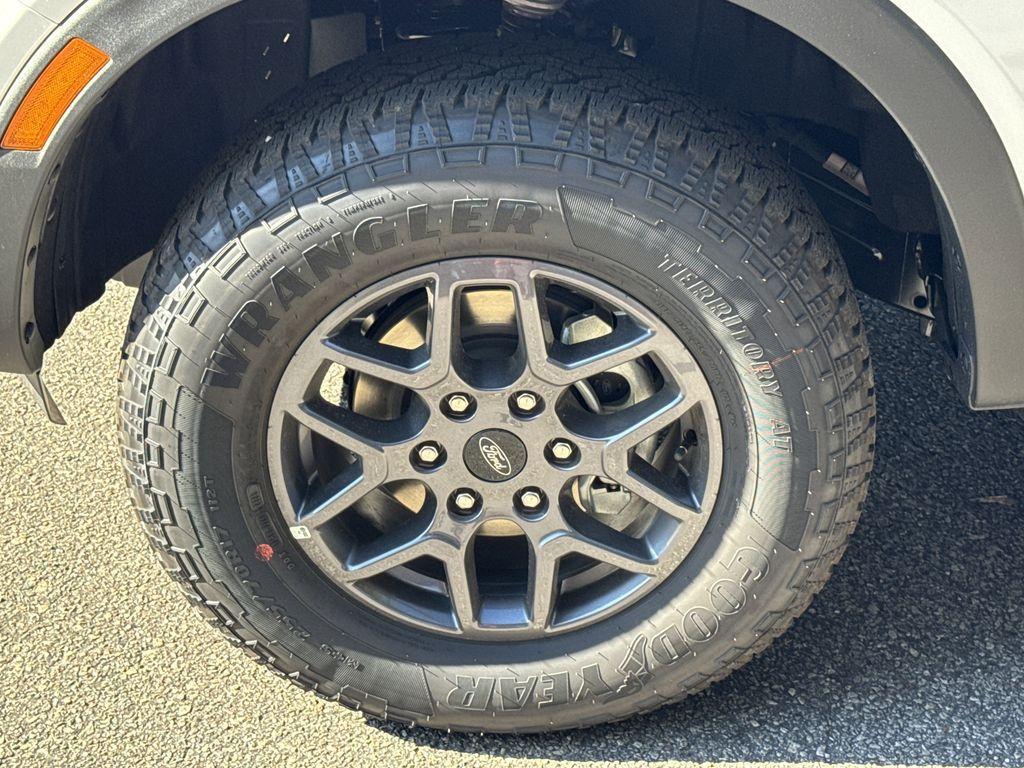 new 2025 Ford Ranger car, priced at $39,995