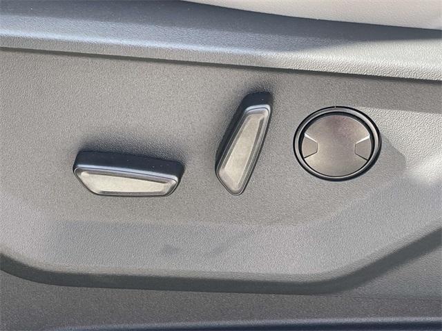 new 2025 Ford Expedition car, priced at $69,205