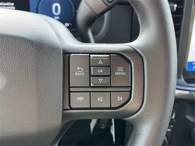 new 2025 Ford F-150 car, priced at $43,046