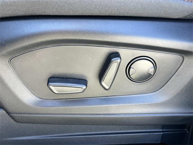 new 2025 Ford Explorer car, priced at $38,604