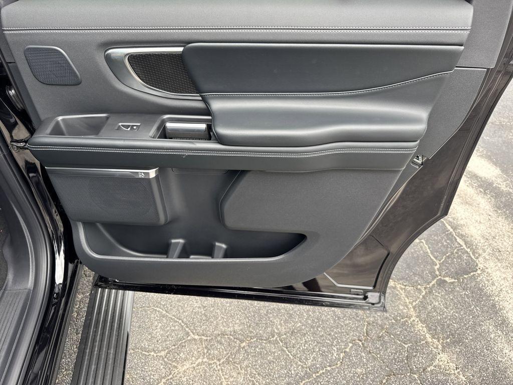 new 2025 Ford Expedition Max car, priced at $81,875