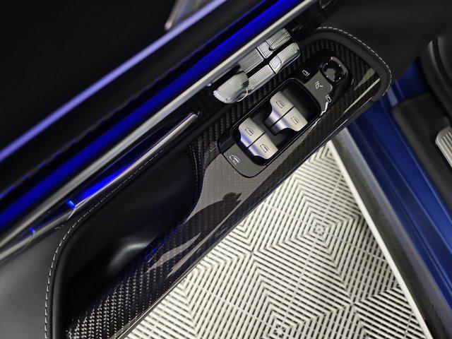 new 2025 Mercedes-Benz AMG SL 55 car, priced at $169,580