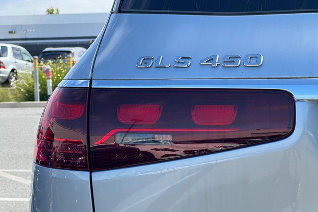 new 2025 Mercedes-Benz GLS 450 car, priced at $95,365