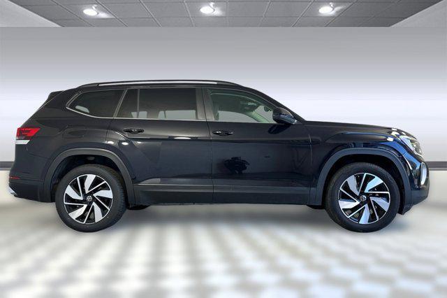 used 2024 Volkswagen Atlas car, priced at $27,499