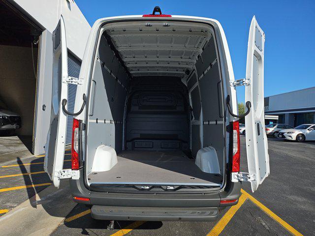 new 2025 Mercedes-Benz Sprinter 2500 car, priced at $68,422