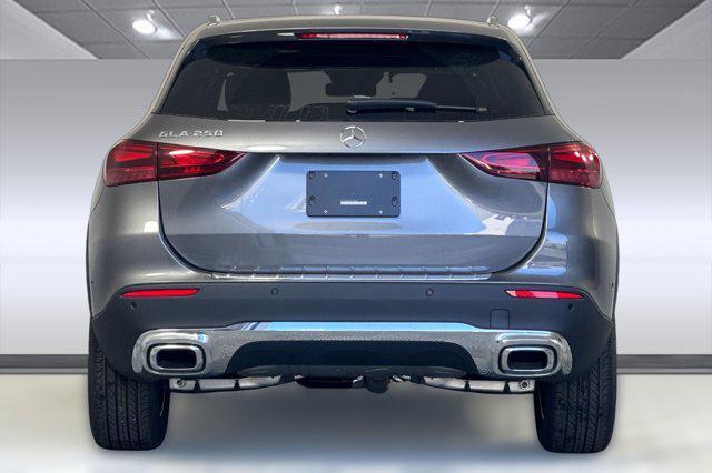 new 2026 Mercedes-Benz GLA 250 car, priced at $51,985