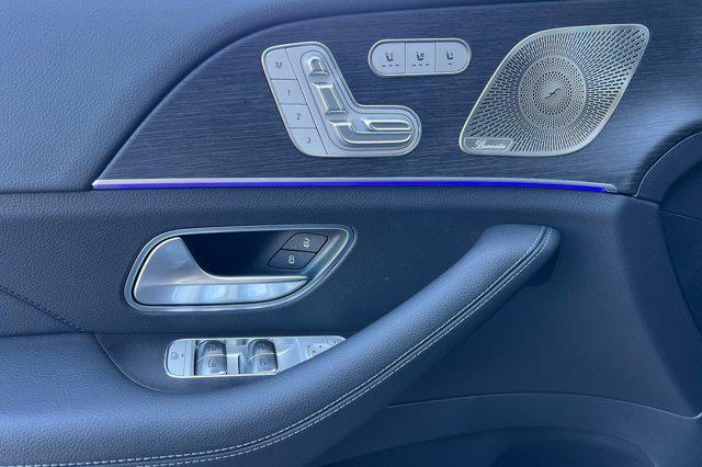 new 2026 Mercedes-Benz GLS 450 car, priced at $93,185