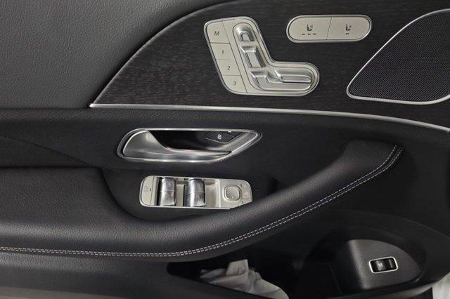 new 2025 Mercedes-Benz GLE 350 car, priced at $70,245