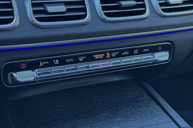 new 2025 Mercedes-Benz GLE 350 car, priced at $70,245