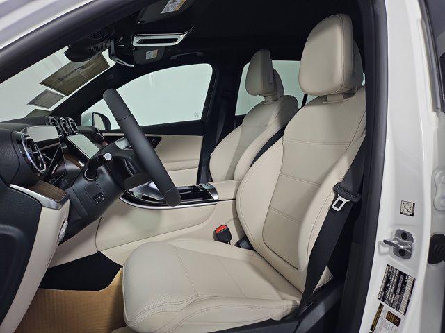 new 2025 Mercedes-Benz GLC 300 car, priced at $52,350