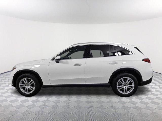 new 2025 Mercedes-Benz GLC 300 car, priced at $52,350