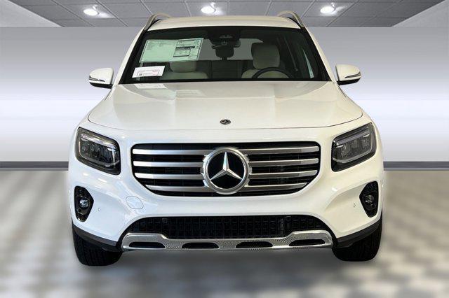 new 2025 Mercedes-Benz GLB 250 car, priced at $47,145