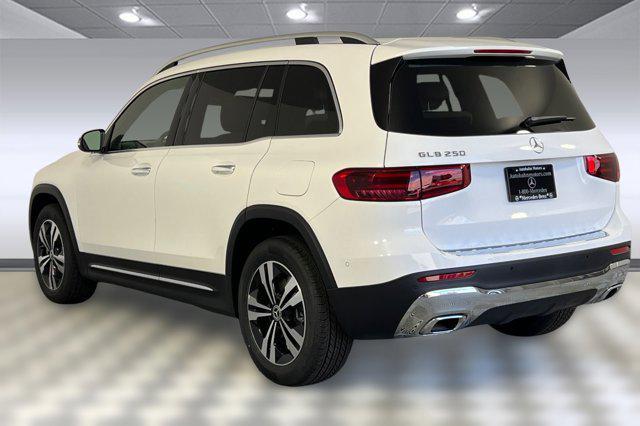 new 2025 Mercedes-Benz GLB 250 car, priced at $47,145