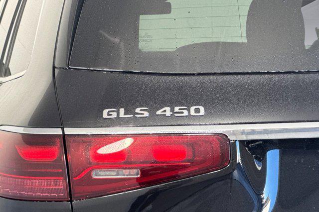 new 2025 Mercedes-Benz GLS 450 car, priced at $95,420