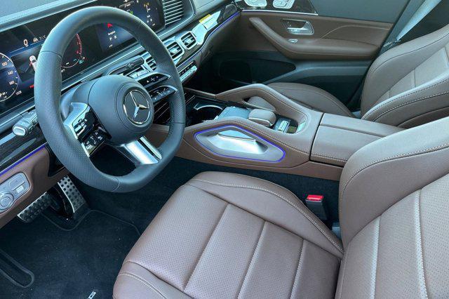 new 2025 Mercedes-Benz GLS 450 car, priced at $95,420