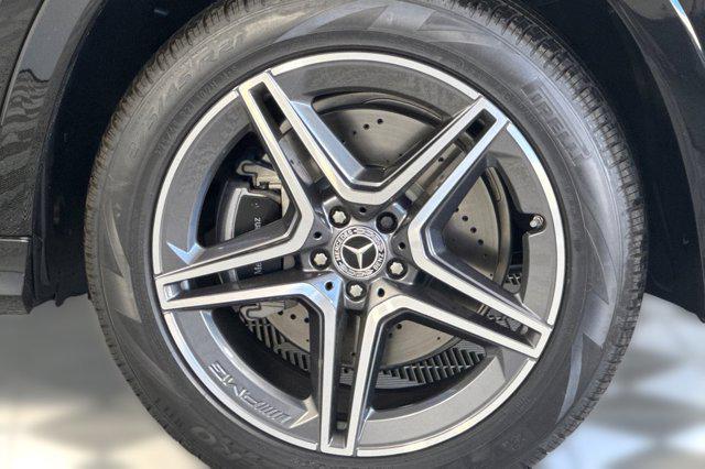 new 2025 Mercedes-Benz GLS 450 car, priced at $95,420