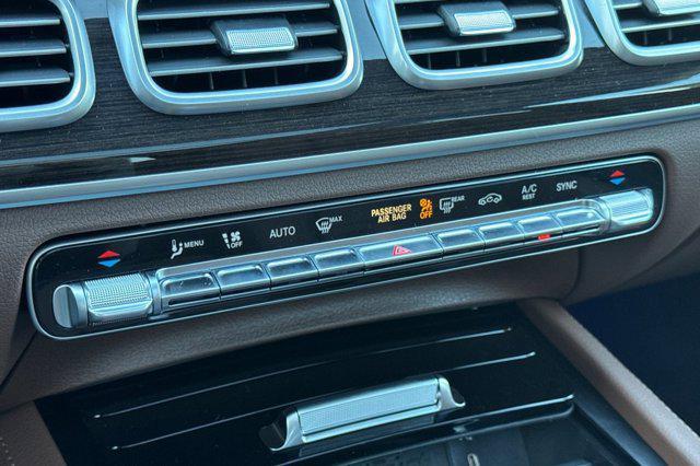 new 2025 Mercedes-Benz GLS 450 car, priced at $95,420