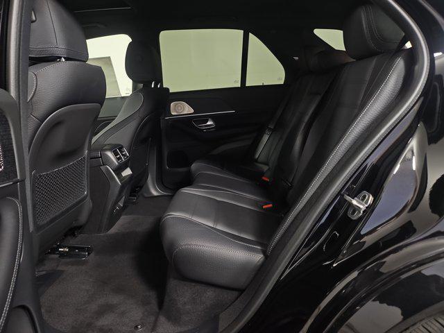 new 2025 Mercedes-Benz GLE 580 car, priced at $90,765