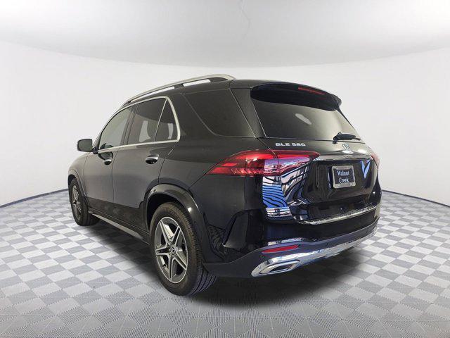 new 2025 Mercedes-Benz GLE 580 car, priced at $90,765