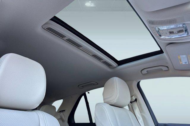 new 2025 Mercedes-Benz GLE 350 car, priced at $67,135