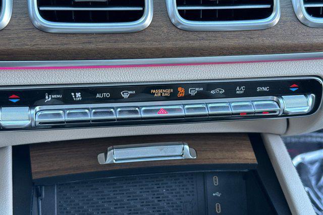 new 2025 Mercedes-Benz GLE 350 car, priced at $67,135