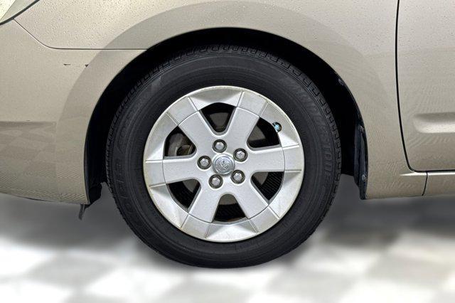 used 2005 Toyota Prius car, priced at $5,498