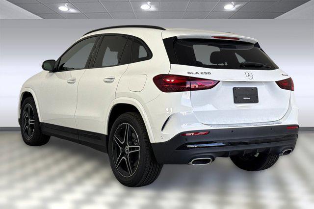 new 2025 Mercedes-Benz GLA 250 car, priced at $51,825