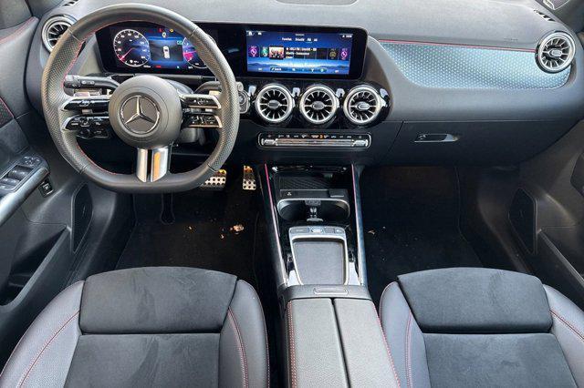 new 2025 Mercedes-Benz GLA 250 car, priced at $51,825