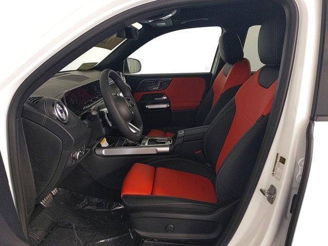 new 2024 Mercedes-Benz GLB 250 car, priced at $52,255
