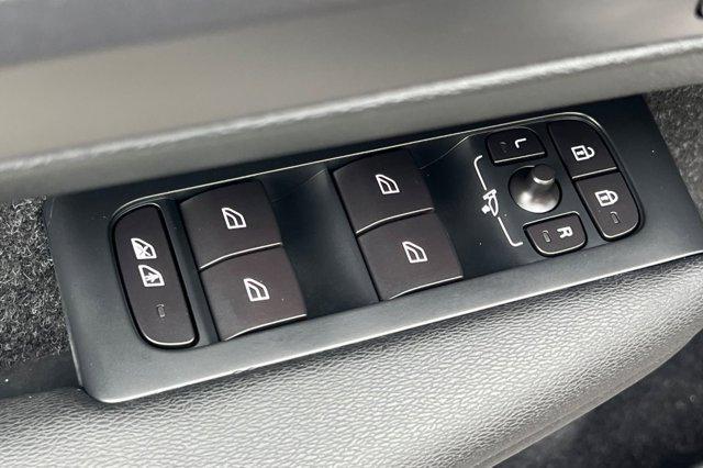 used 2019 Volvo XC40 car, priced at $20,999