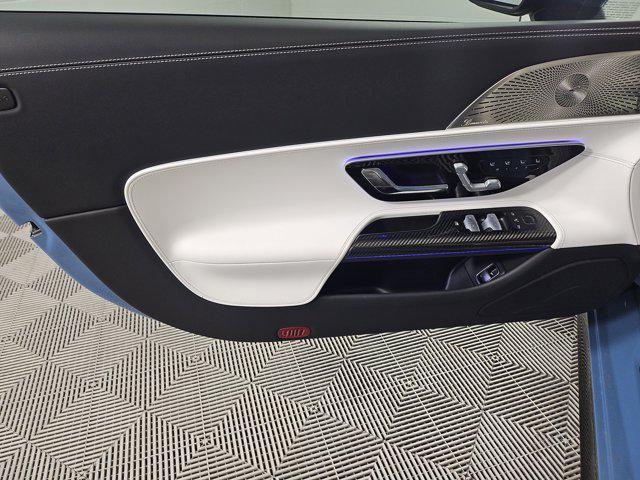 new 2025 Mercedes-Benz AMG SL 63 car, priced at $215,115