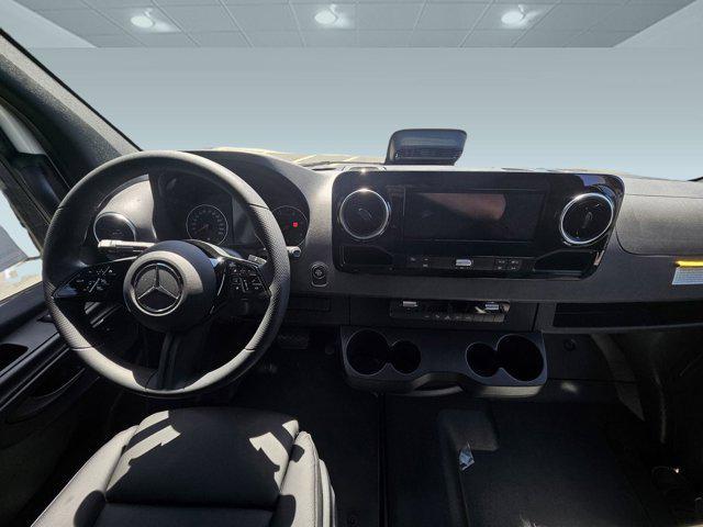 new 2025 Mercedes-Benz Sprinter 2500 car, priced at $67,846