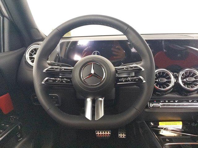 new 2024 Mercedes-Benz GLB 250 car, priced at $52,690