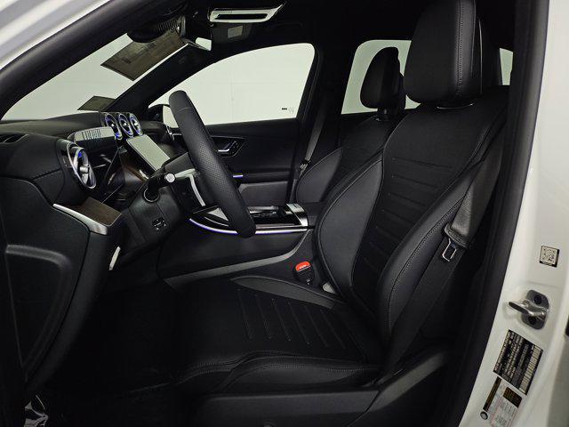 new 2025 Mercedes-Benz GLC 300 car, priced at $58,495