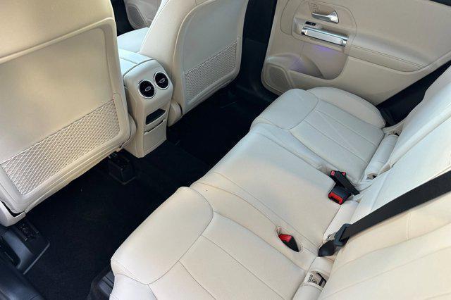 new 2025 Mercedes-Benz GLB 250 car, priced at $49,595