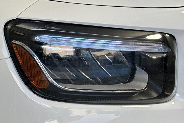 new 2025 Mercedes-Benz GLB 250 car, priced at $49,595