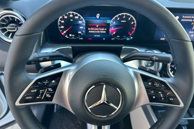 new 2025 Mercedes-Benz GLB 250 car, priced at $49,595