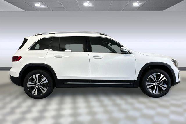 new 2025 Mercedes-Benz GLB 250 car, priced at $49,595