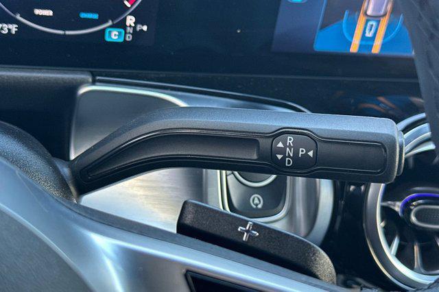 new 2025 Mercedes-Benz GLB 250 car, priced at $49,595