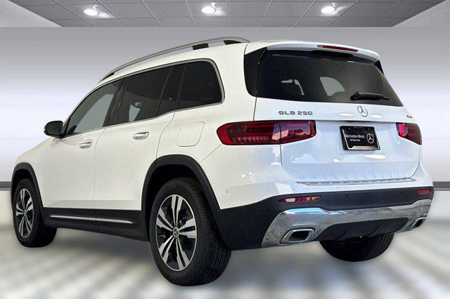 new 2025 Mercedes-Benz GLB 250 car, priced at $49,595