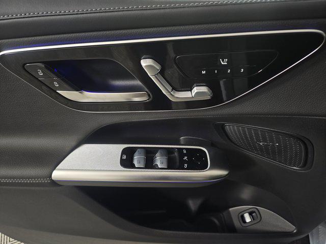 new 2025 Mercedes-Benz GLC 300 car, priced at $64,735