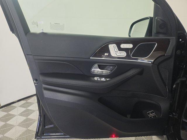 new 2025 Mercedes-Benz GLE 450e car, priced at $77,535