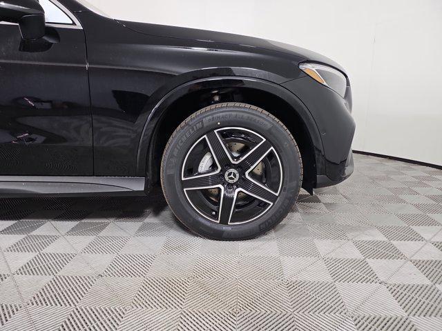 new 2025 Mercedes-Benz GLC 300 car, priced at $64,245