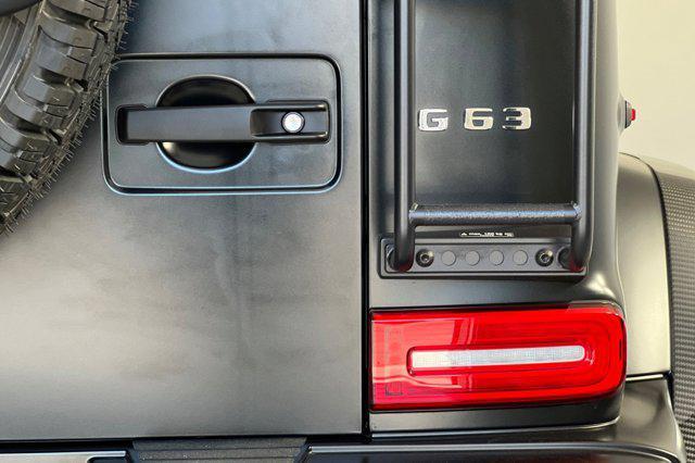 new 2023 Mercedes-Benz AMG G 63 car