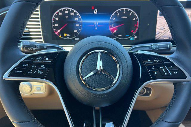new 2025 Mercedes-Benz GLE 350 car, priced at $73,895