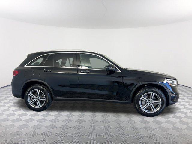 used 2022 Mercedes-Benz GLC 300 car, priced at $31,888