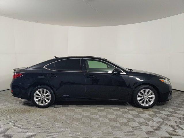 used 2013 Lexus ES 300h car, priced at $14,999